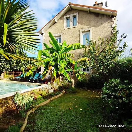 Maison De Famille A Périgueux Kültér fotó